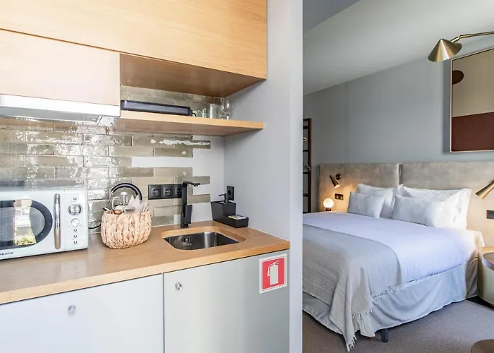 Regras 45 Building B By Lovelystay * 포르투